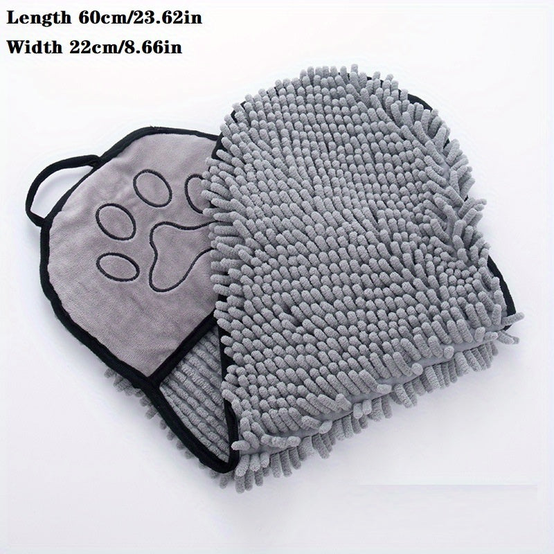 Absorbent Microfiber Quick Drying Towel with Hand Pockets for Cats & Dogs