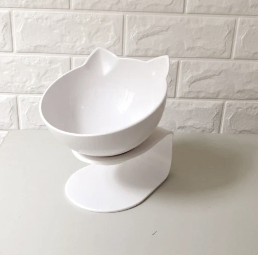 Diagonal, Elevated Feeding Bowl Designed to Protect Cervical Vertebra