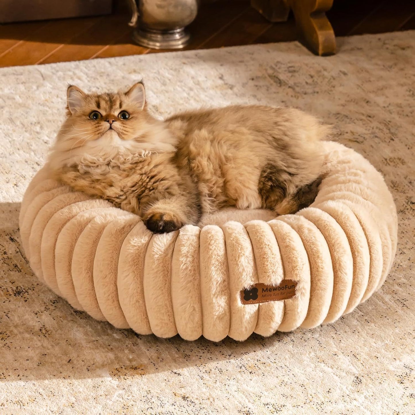 MEWOOFUN Tan Donut Bed for Cats & Small Dogs