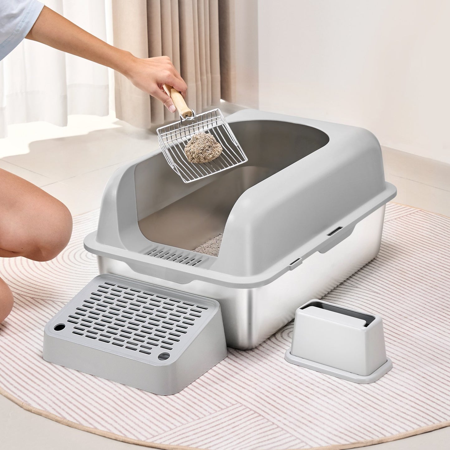 VEVOR 6 In Deep Cat Litter Box Odor-Free Litter Box With Filtering Foot Board